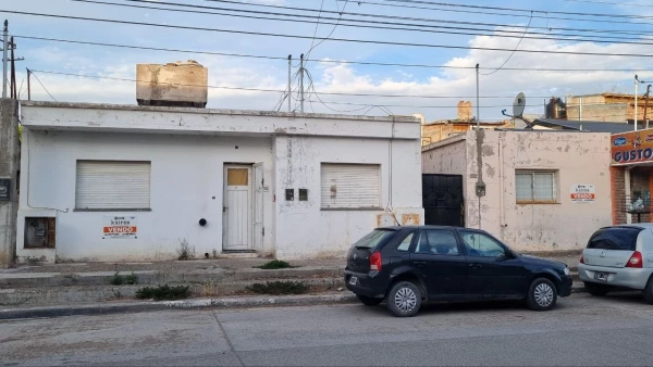 VENTA. 3 unidades funcionales (a reparar), con posibilidad de financiación hasta un 40% ! - Moreno 1480