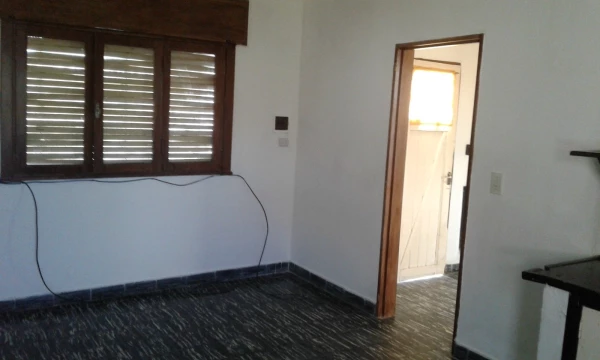 VENTA. 3 unidades funcionales (a reparar), con posibilidad de financiación hasta un 40% ! - Moreno 1480 - foto 5