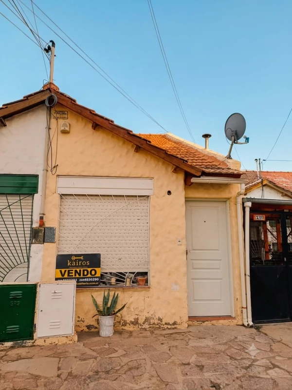 VENTA. CASA en PH, UNA EXCELENTE OPORTUNIDAD! - Entre Ríos 543