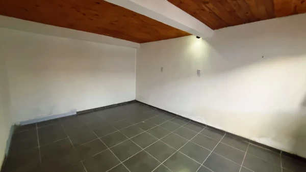 Propiedad renovada lista para habitar! - Mitre 2106 - foto 4