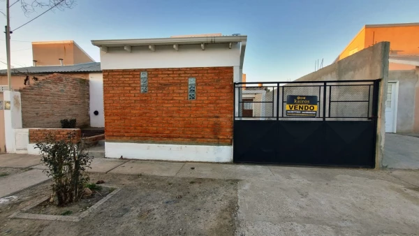 Propiedad renovada lista para habitar! - Mitre 2106 - foto 2