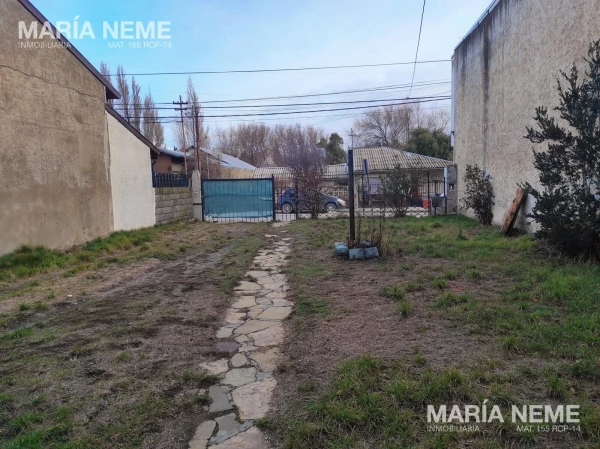 Casa en barrio Ñireco - Remedios de Escalda  al 200