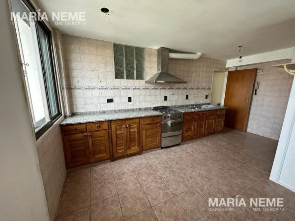 Departamento en pleno centro Bariloche vista al Lago - 3 dormitorios 2 cocheras y 1 baulera - Quaglia al 200