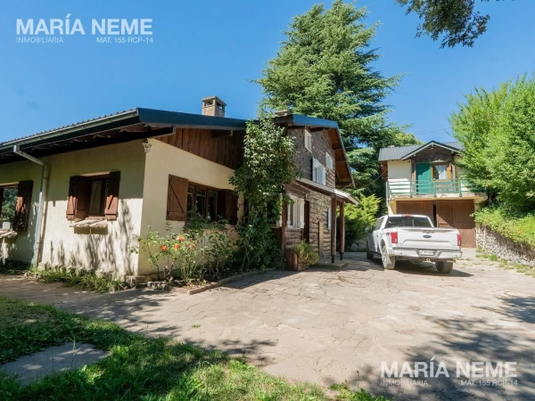 Casa en  Av Bustiilo KM 3000 - Av Bustillo y Tronador - foto 2