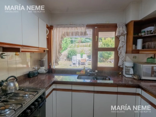 Casa en Venta barrio Belgrano Bariloche - Vista al Lago - Belgrano  al 300 - foto 6