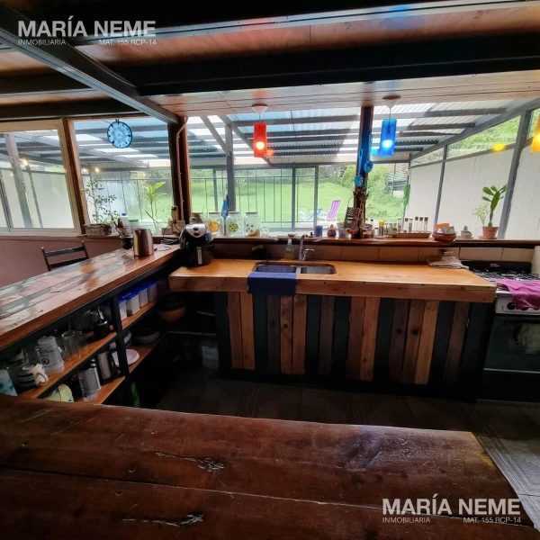 Casa con Pileta Climatizada sobre Avda Bustillo al 18200 - Avenida Exequiel Bustillo al 18200 - foto 4