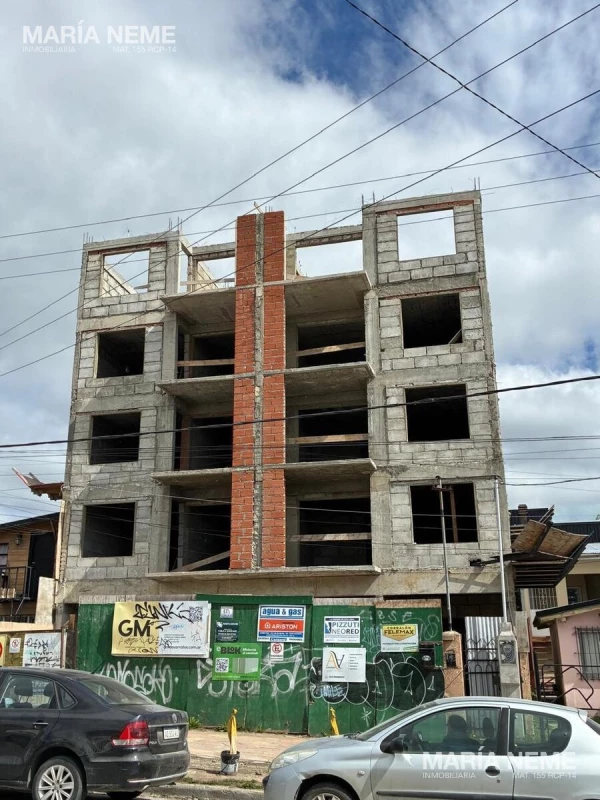 VENTA EN POZO- MONOAMBIENTE 28 m2 - CENTRICO- BARILOCHE - PALACIOS  al 600 - MONOAMBIENTE EN POZO - foto 3