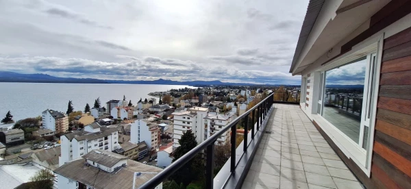 Pent house en venta piso 10 vista panoramica Bariloche - Jhon O Connor al 200