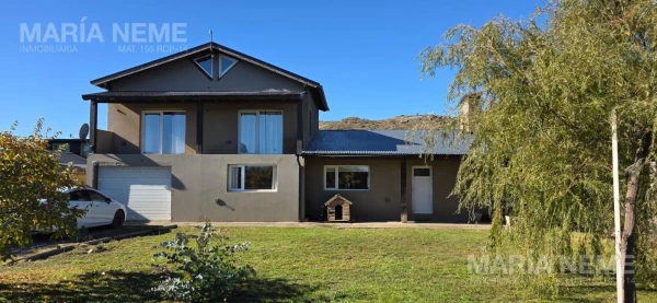 Casa en Dina Huapi - Av. Lomas del Huemul al 700 - foto 2
