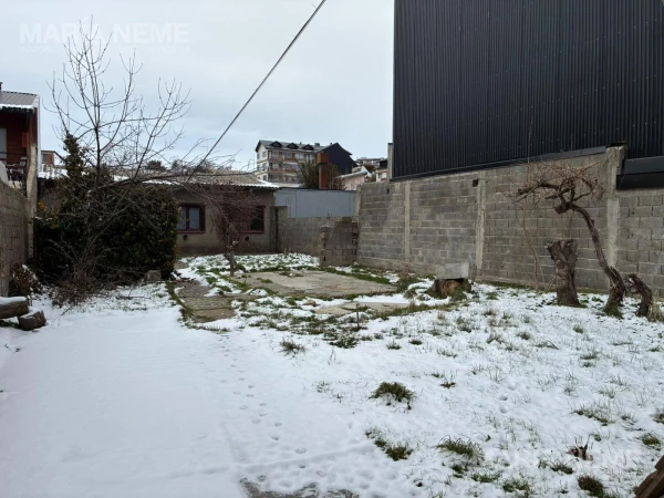 MITRE  al 1600 - ALQUILER COMERCIAL - LOTE 400m2 CON VIVIENDA Y DEPTO. A RESTAURAR - MITRE  al 1600 - ALQUILER COMERCIAL - LOTE 400m2 CON VIVIENDA Y DEPTO. A RESTAURAR - foto 3