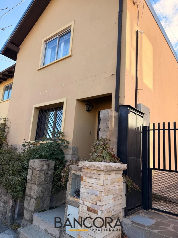 Casa tipo hostel en venta Bariloche centro - Ruiz Moreno al 300 - foto 4