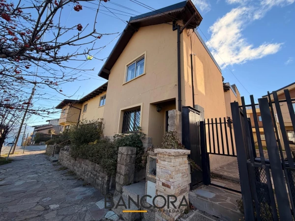 Casa tipo hostel en venta Bariloche centro - Ruiz Moreno al 300 - foto 6