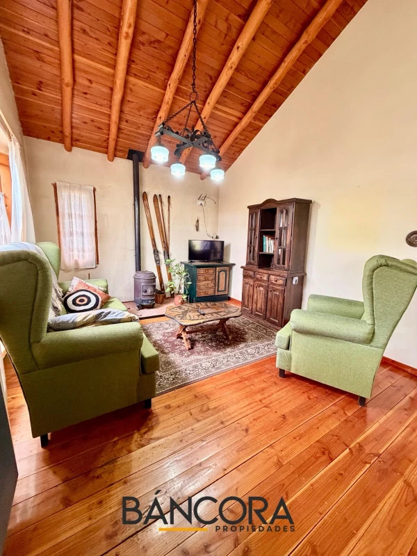 Casa en Dina Huapi - Los Robles  al 300 - foto 2