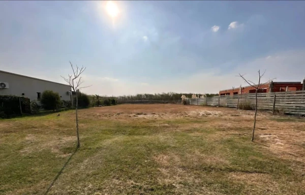 VENTA LOTE SAN SEBASTIAN ESCRITURADO APTO CREDITO - Botte al 100 - foto 2