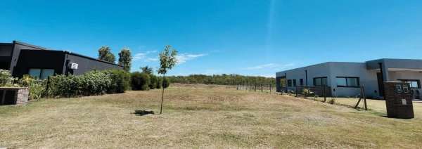 VENTA LOTE SAN SEBASTIAN ESCRITURADO APTO CREDITO - Botte al 100 - foto 4