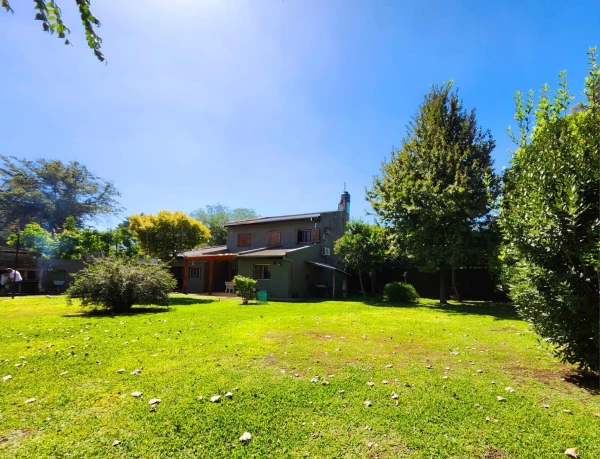 VENTA CASA 4 AMBIENTES MAS LOTE DE VICHENZO  PILAR - Rio Cuarto al 1700 - foto 2