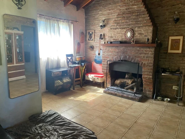 Venta de Casa tipo Chalet - 3 ambientes con Parque - Don Torcuato APTO CREDITO - Corrientes al 1300 - foto 4