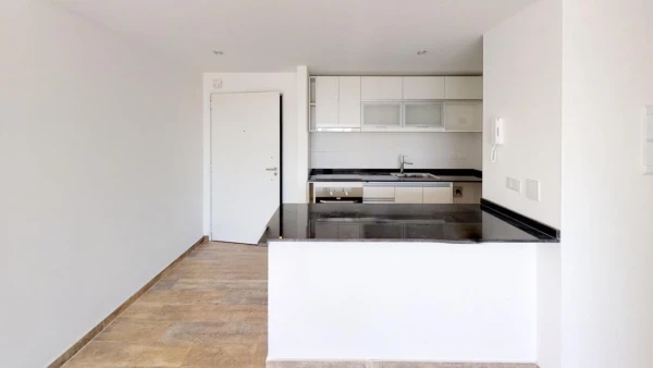 TORRE CARDON | Departamento de 3 ambientes con cochera cubierta - Montes de Oca  al 300 - foto 5